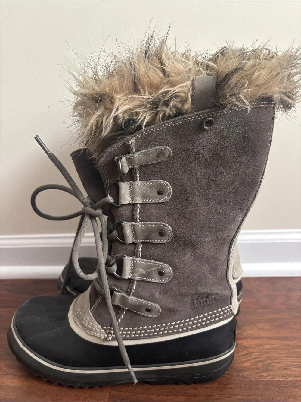 Sorel Women's Joan of Arctic Waterproof Winter Boots